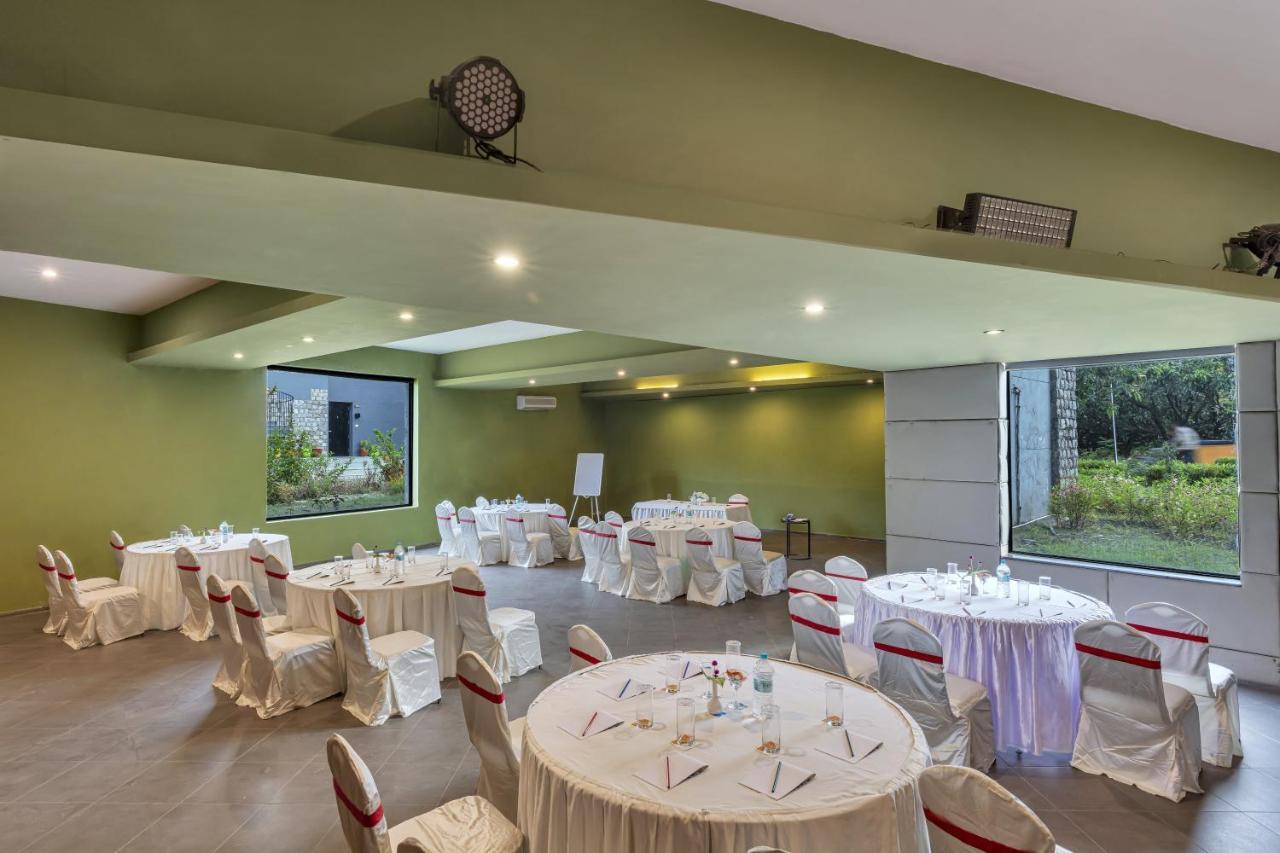 Club Mahindra Corbett Otel Dhikuli Dış mekan fotoğraf